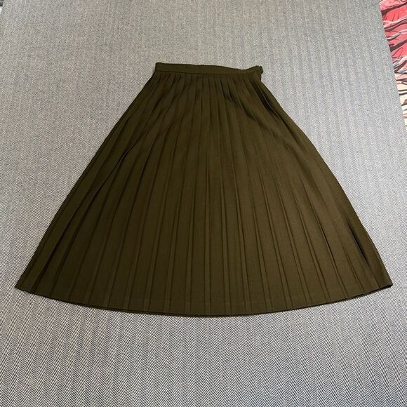 MINT VTG Lloyd Williams 100% Pure Wool Olive Green High Waist Pleated Midi Skirt - Picture 9 of 12